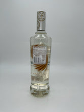 Load image into Gallery viewer, Smirnoff Cinna-Sugar 750ml

