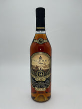 Load image into Gallery viewer, Calumet Farm 14 Year Old Single Rack Black Bourbon Whiskey 750ml

