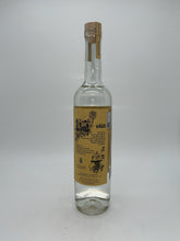Load image into Gallery viewer, Mezcal Vago Espadin Mezcal By Joel Barriga 750ml
