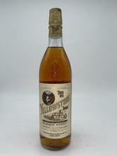 Load image into Gallery viewer, Yellowstone Select Kentucky Straight Bourbon Whiskey 750ml
