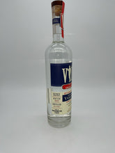 Load image into Gallery viewer, Vido Vodka 750ml
