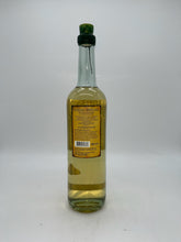 Load image into Gallery viewer, Ilegal Mezcal Reposado 750ml
