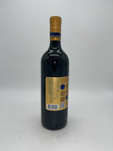 Load image into Gallery viewer, Threadcount Quilt Red Wine 750ml
