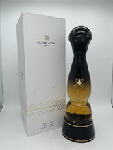 Load image into Gallery viewer, Clase Azul Gold Tequila 750ml
