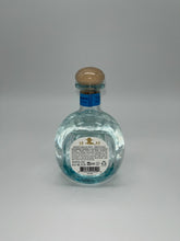 Load image into Gallery viewer, Don Julio 375ml Blanco
