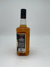Load image into Gallery viewer, Jim Beam Vanilla 750ml Whiskey
