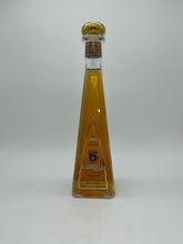 Load image into Gallery viewer, Alderete Anejo 750ml
