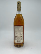 Load image into Gallery viewer, Yellowstone Select Kentucky Straight Bourbon Whiskey 750ml
