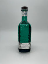 Load image into Gallery viewer, Fid Street Original Hawaiian Gin 750ml
