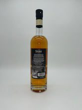 Load image into Gallery viewer, Sliabh Liag The Legendary Dark Silkie Blended Irish Whiskey 750ml
