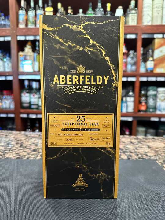 Aberfeldy Exceptional Cask Series 25 Year Old Single Malt Scotch Whisk