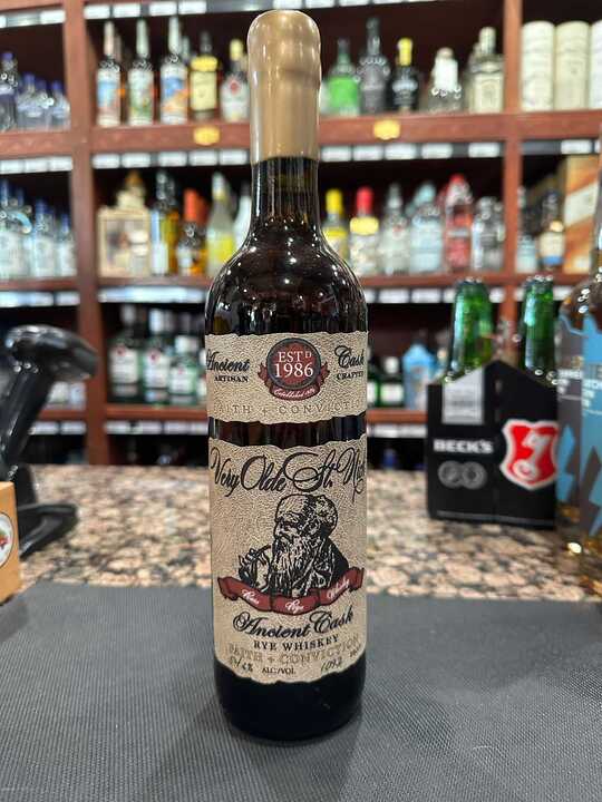 Very Olde St. Nick Winter Rye 空き瓶（未洗浄） Very Olde St. Nick Winter Rye 空き瓶（未洗浄） Very Olde St. Nick