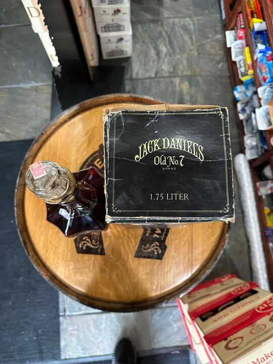 1985 Jack Daniel's Black Label Old No.7 Inaugural Bottle 1.75Lt
