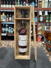 Load image into Gallery viewer, 1993 Fuenteseca Reserva 21 Year Extra Anejo Tequila 750ml
