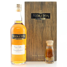 Load image into Gallery viewer, Midleton Very Rare 30th Anniversary Pearl Edition Single Malt Irish Whiskey 700ml
